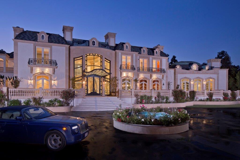 901 N Alpine Dr.