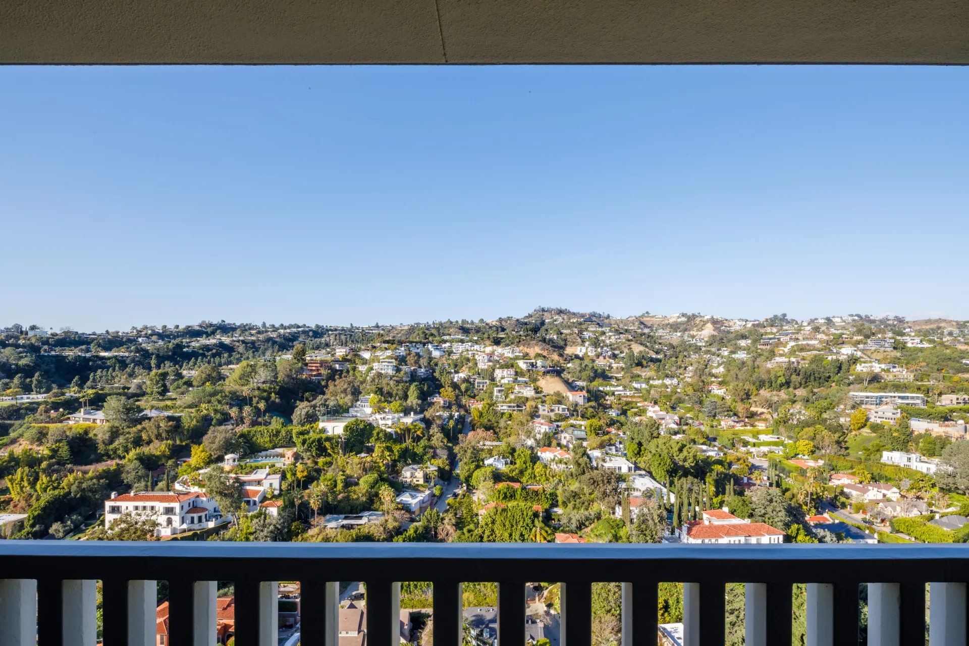 9255 Doheny Road #2605