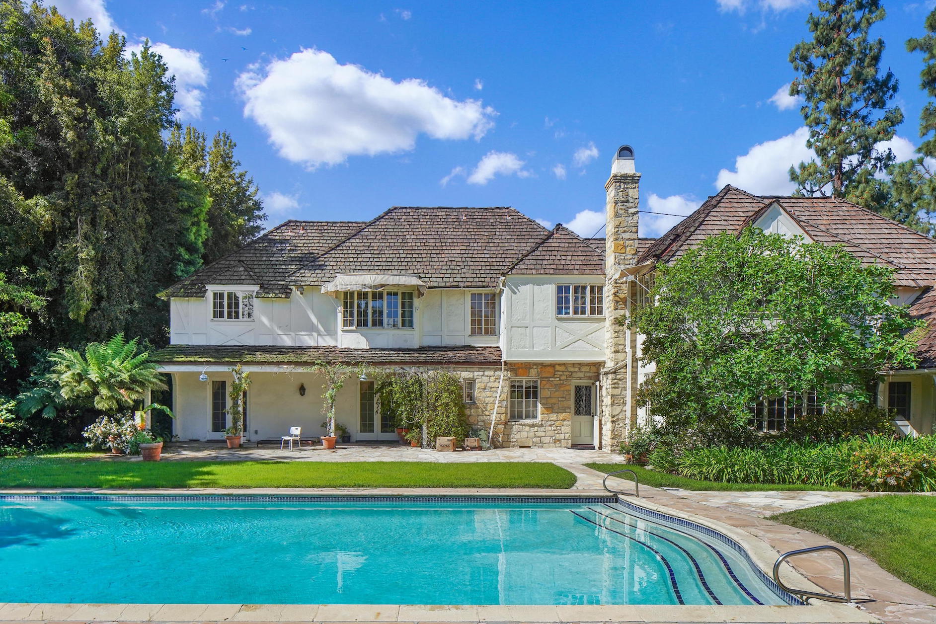 918 N Whittier Dr