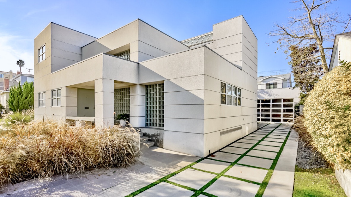 12035  Marine Street