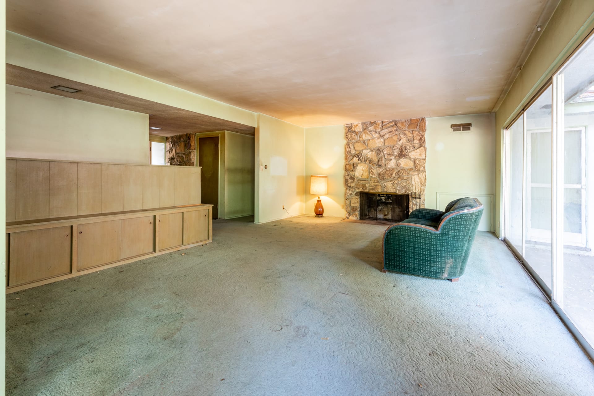 2469  Mandeville Canyon Road
