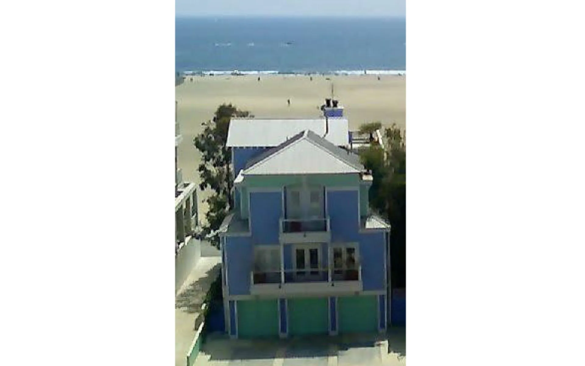 1347 Palisades Beach Road