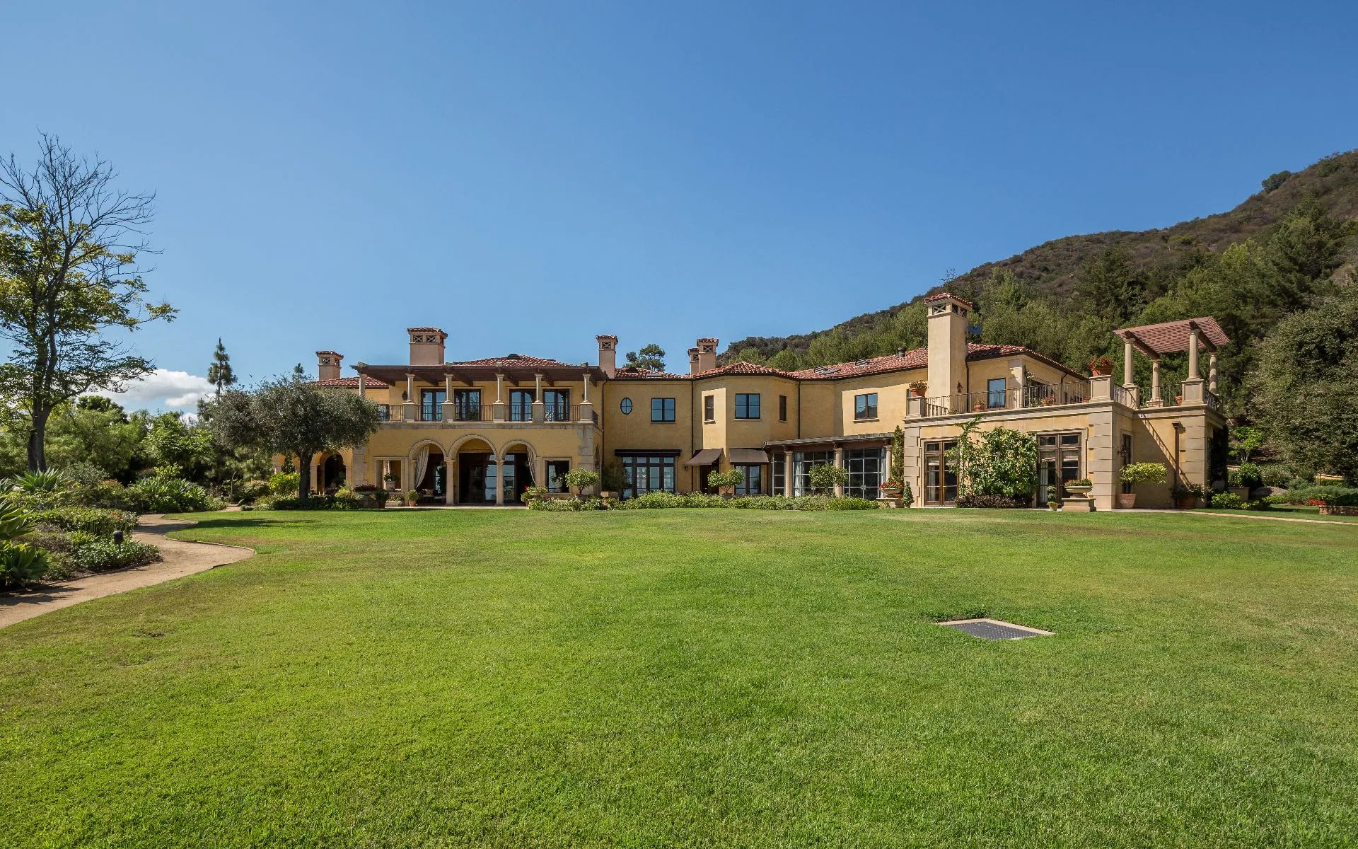 9904  Kip Drive