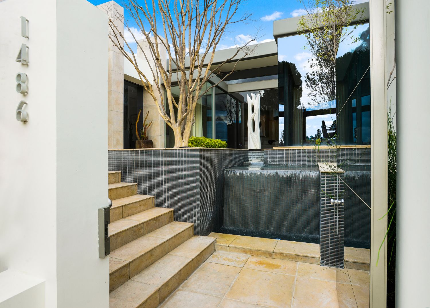 1486 Blue Jay Way