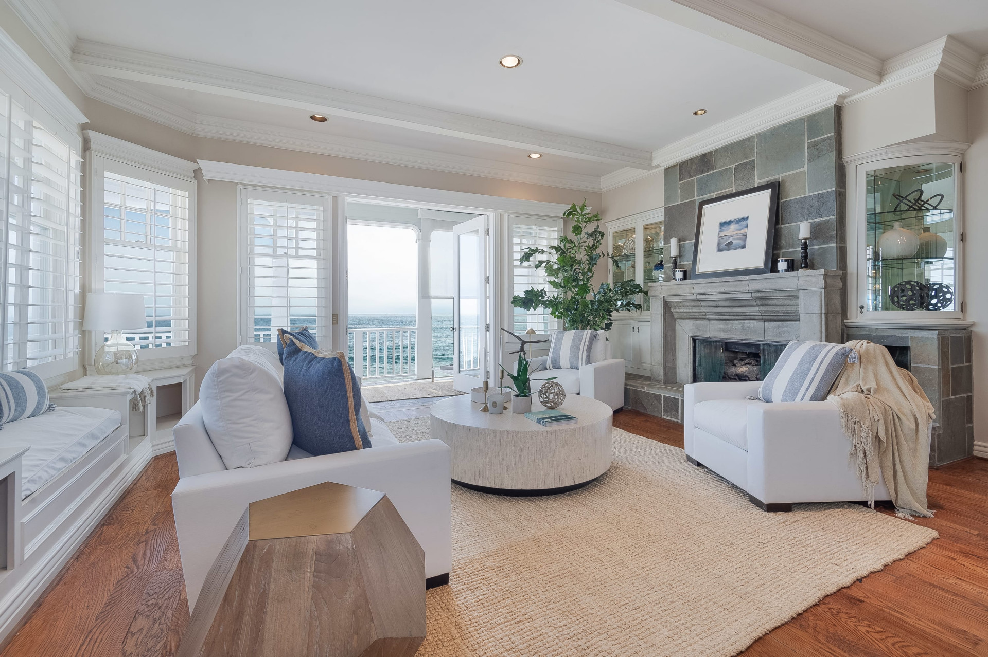 31656  Sea Level Drive,