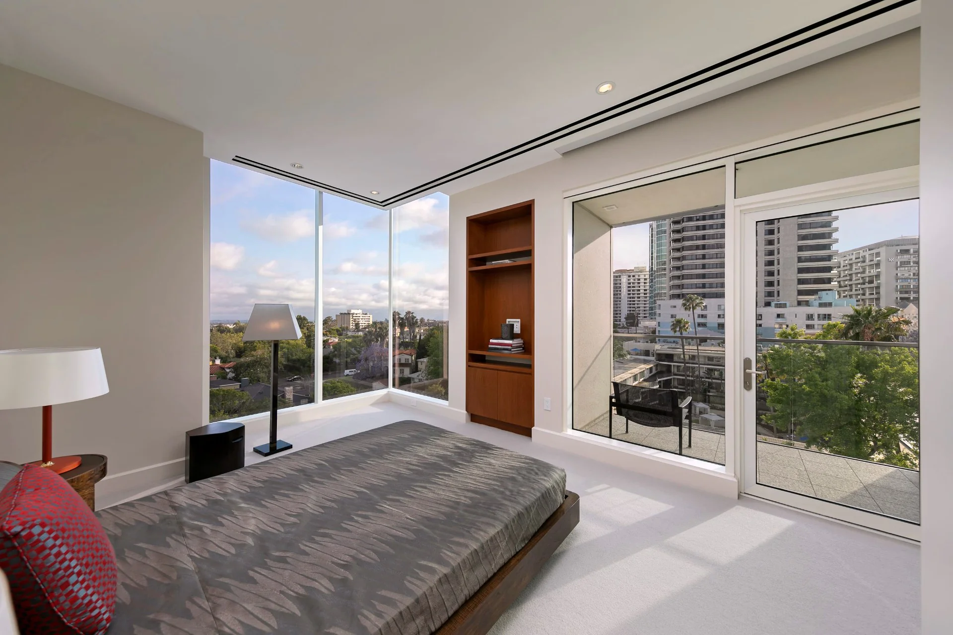 1200 Club View Drive #700