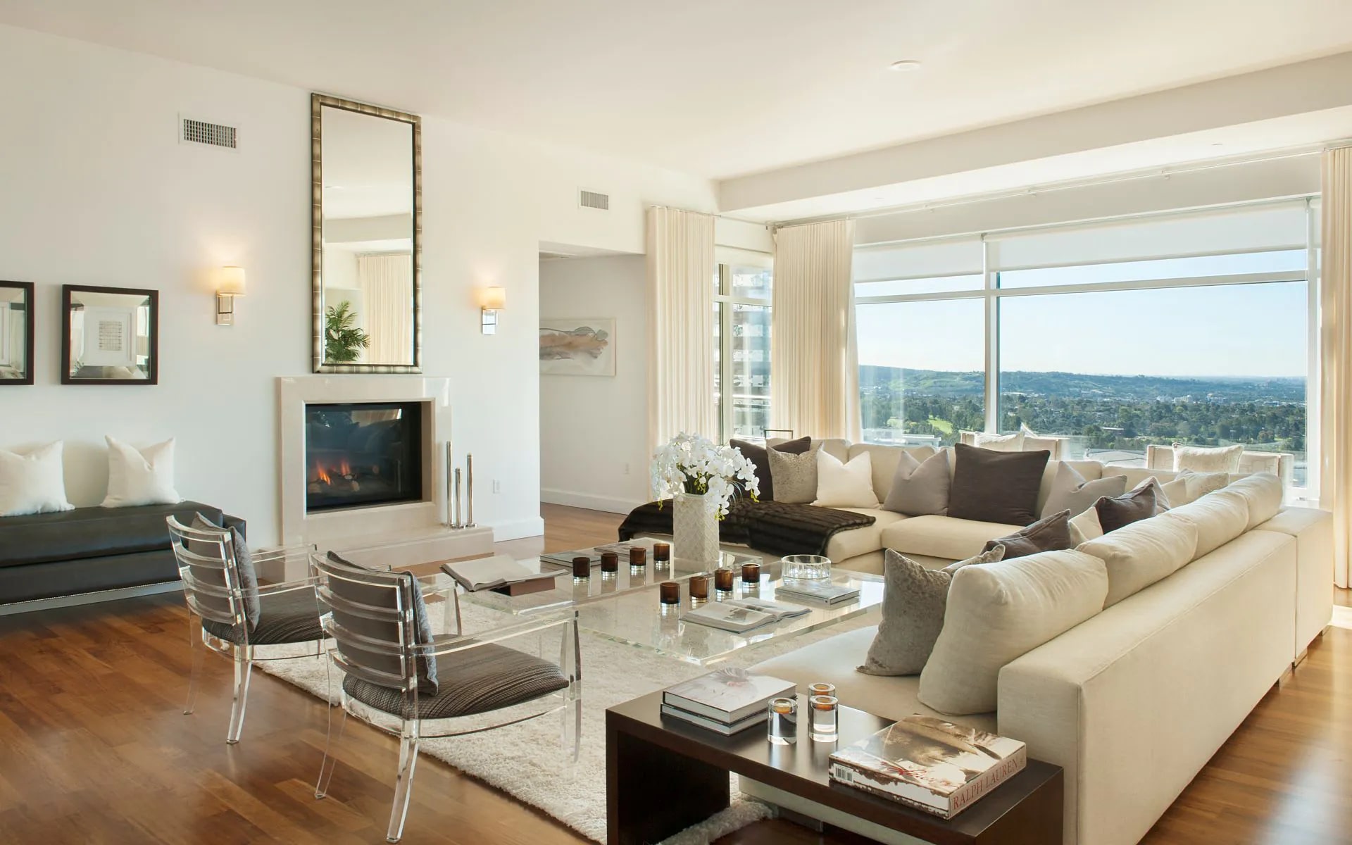 1  W Century Drive  #19A