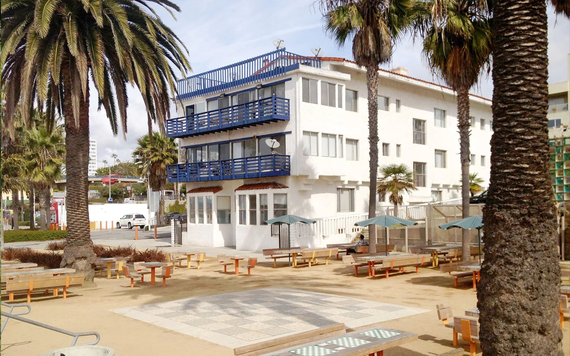 1647  Ocean Front Walk