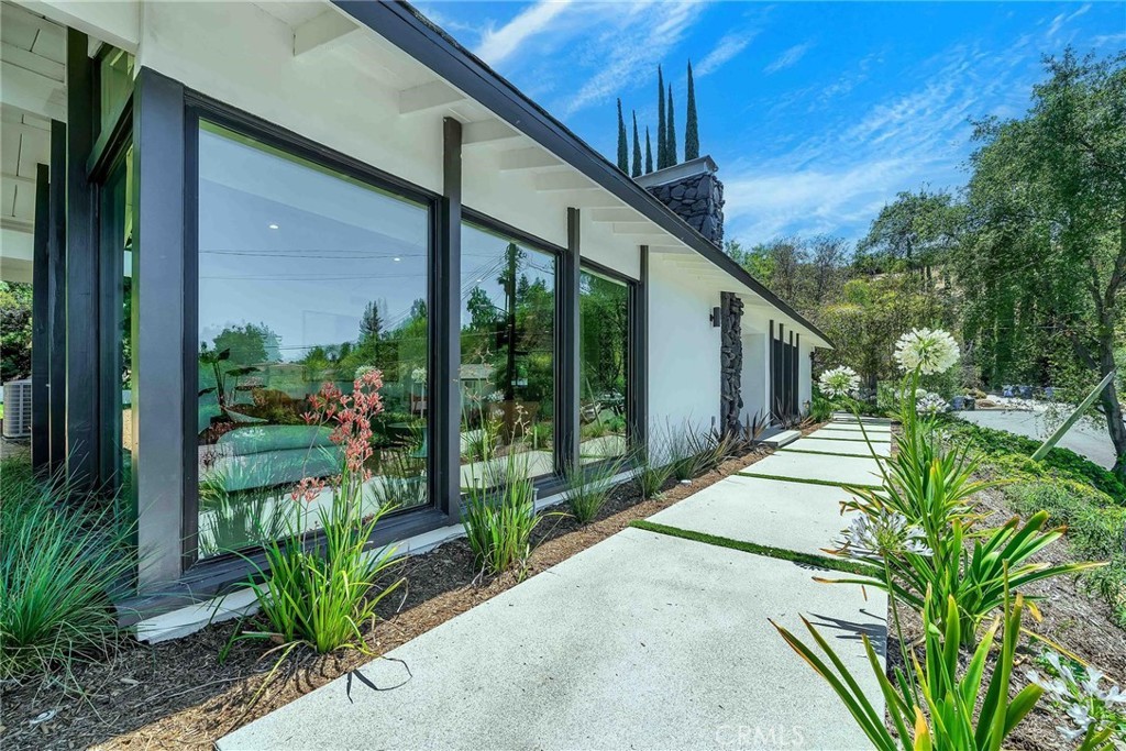 4510 La Barca Pl