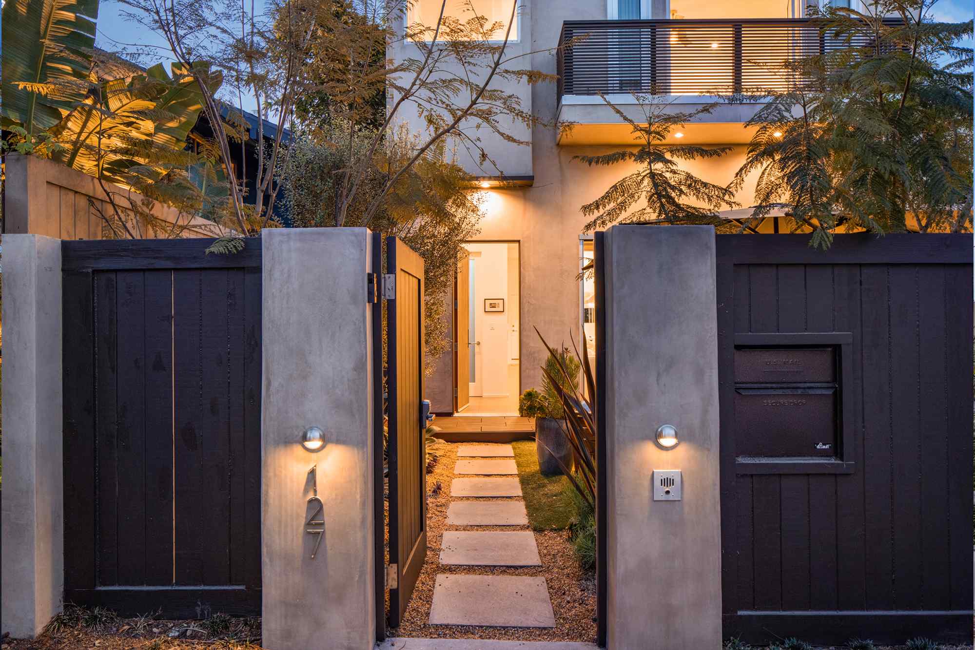 127 Breeze Avenue