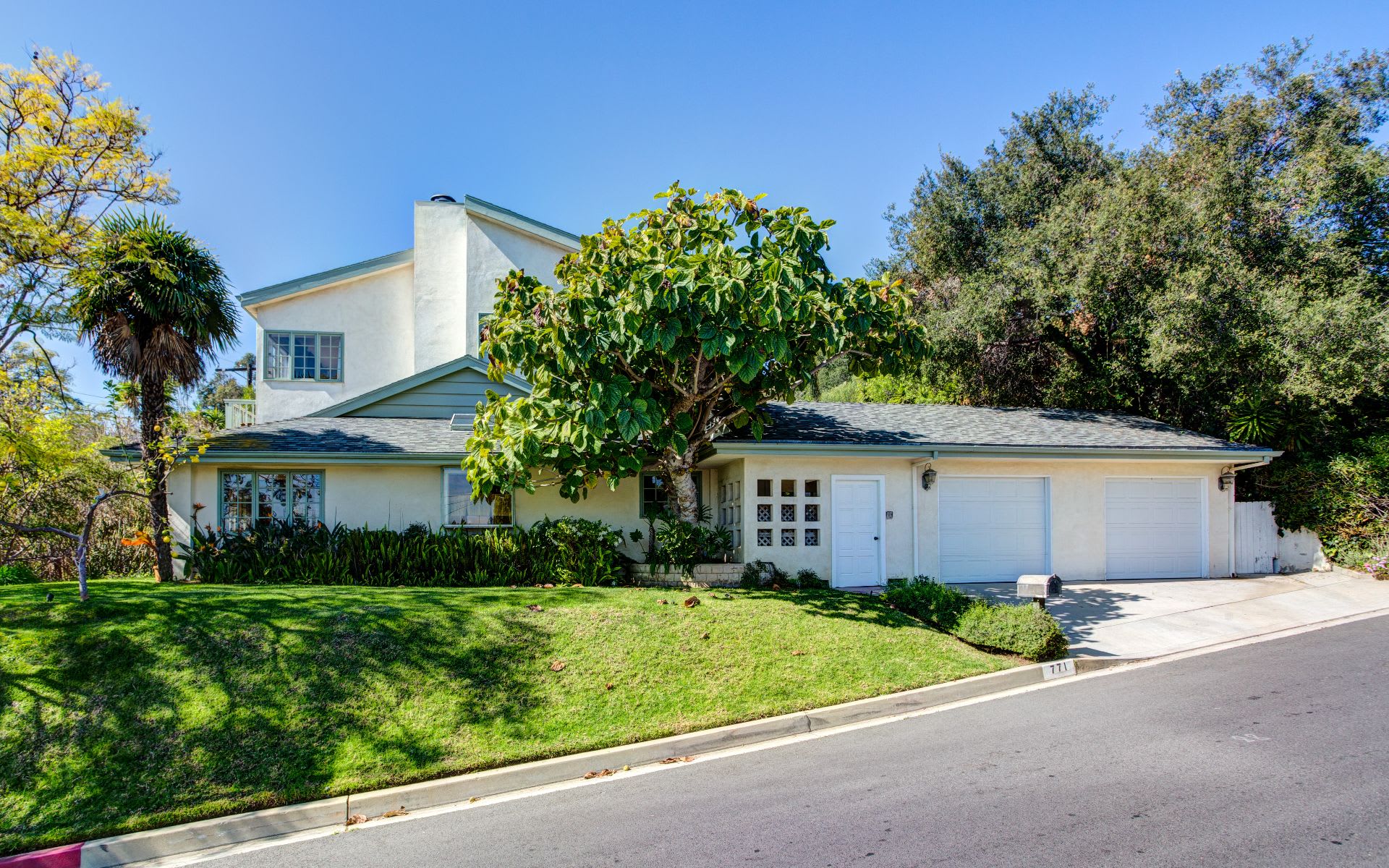 771  Teakwood Road
