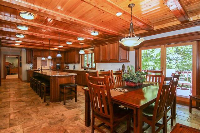924 Hillside Road