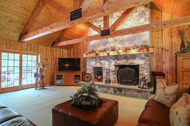 924 Hillside Road