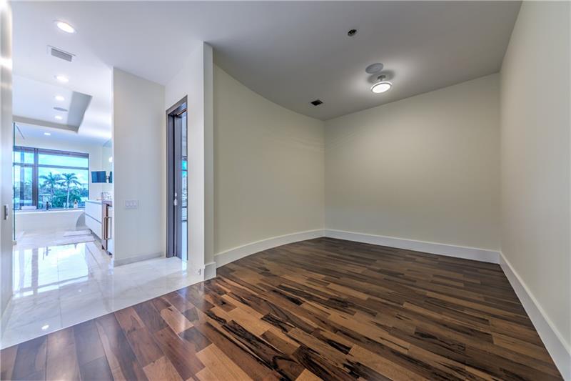 1240 Bayview Drive