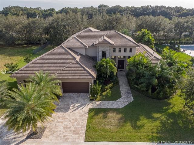 12562 Grand Oaks Dr