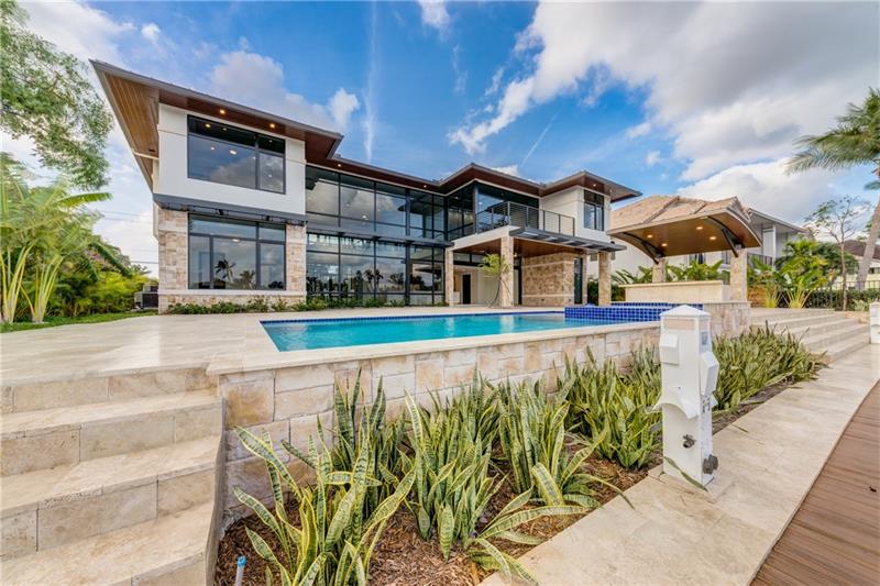 1240 Bayview Drive