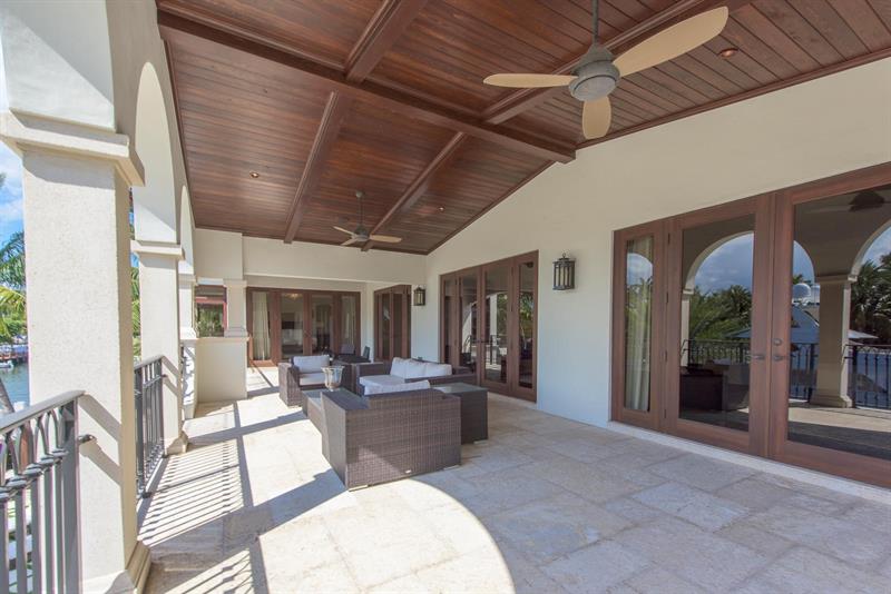 821 Solar Isle Dr