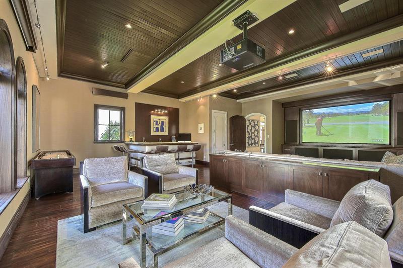 821 Solar Isle Dr