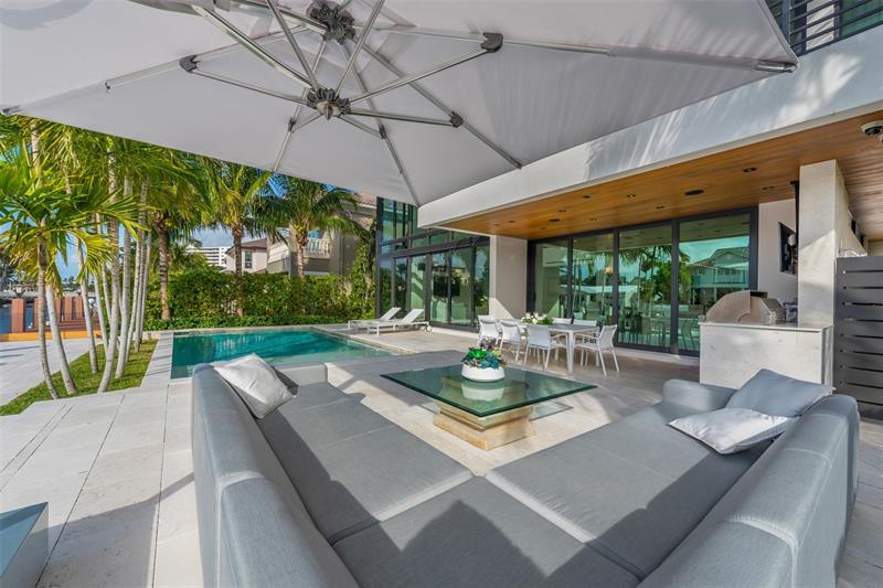 603 Solar Isle Dr