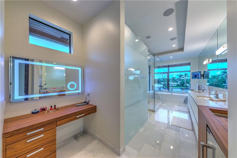 1240 Bayview Drive