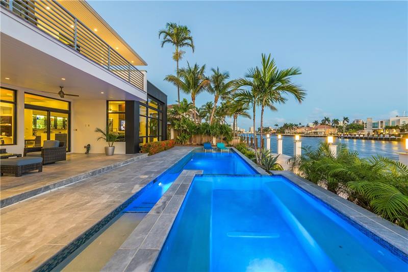 2116 Sunrise Key Blvd