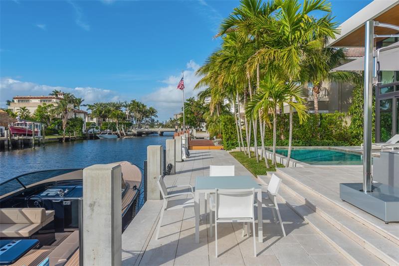 603 Solar Isle Dr
