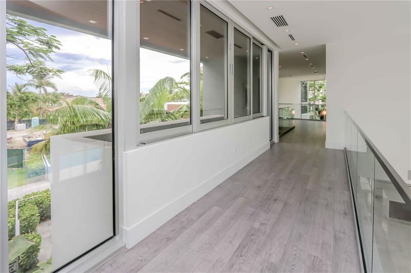 400 Tamarind Dr
