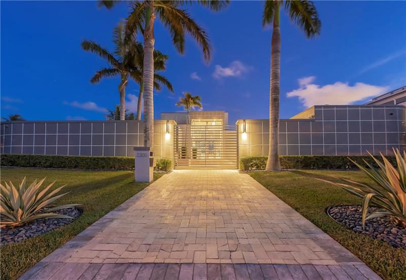 2200 Inlet Dr
