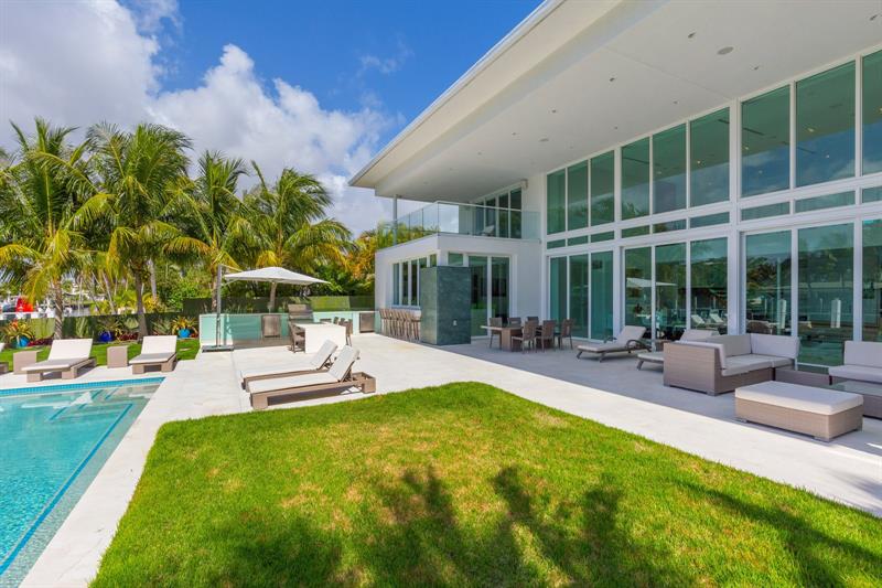 431 ALAMANDA DRIVE