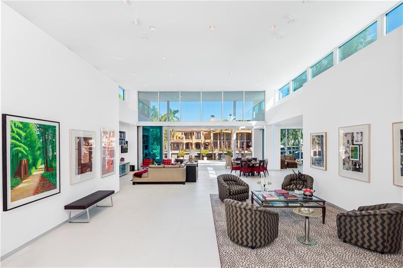 2315 Desota Dr