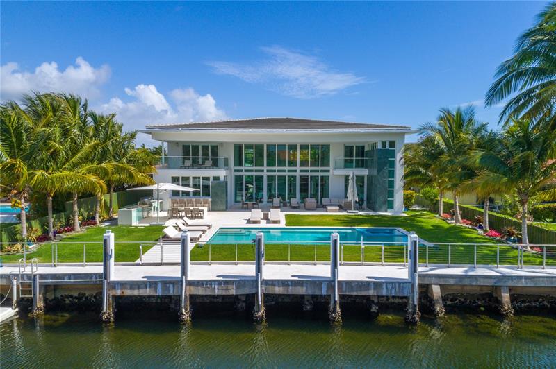 431 ALAMANDA DRIVE