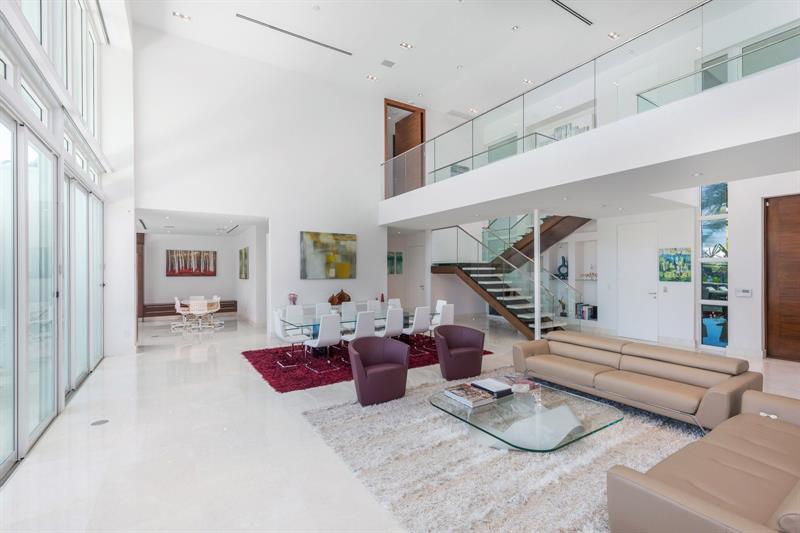 431 ALAMANDA DRIVE