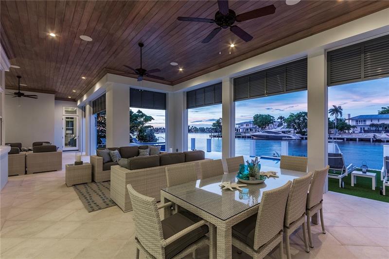 19 Isla Bahia Dr