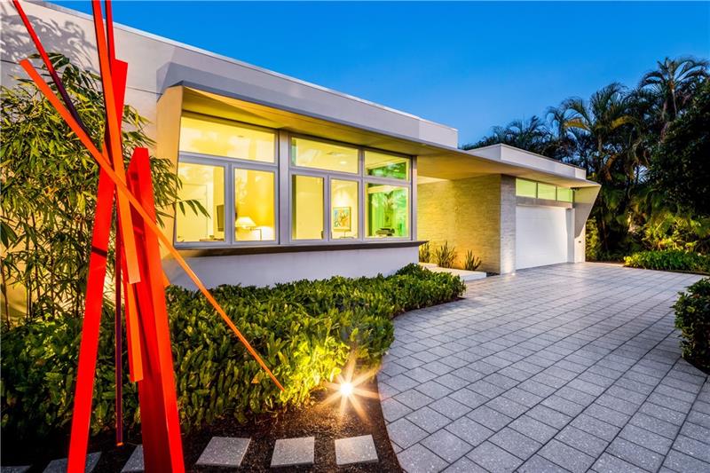 2315 Desota Dr