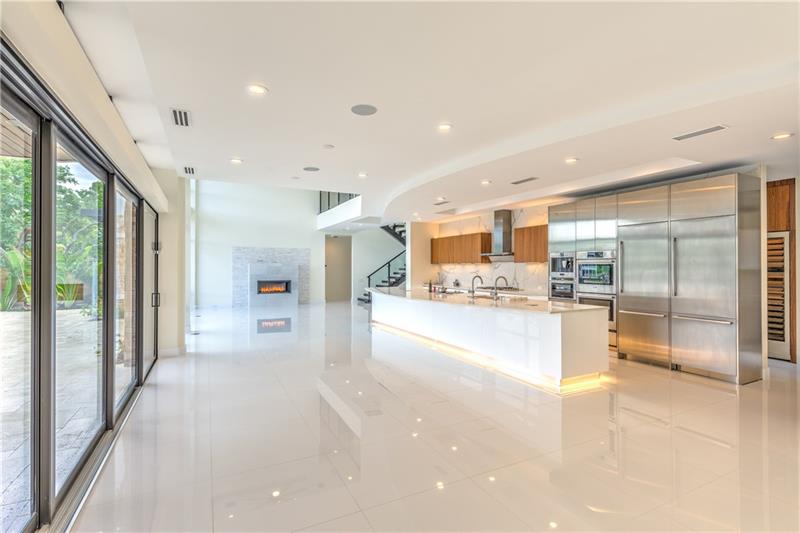 1240 Bayview Drive