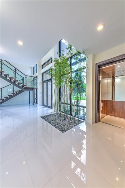 1240 Bayview Drive