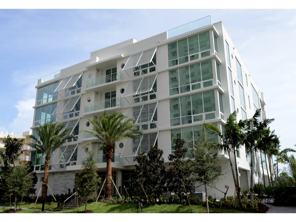 353 Sunset Dr 301