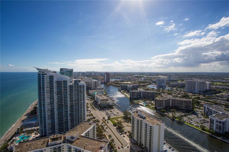 2711 S OCEAN DRIVE PH2