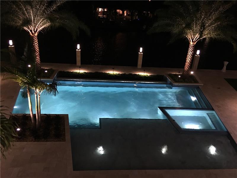 500 Desota Dr