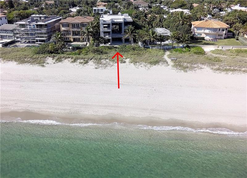 2004 Bay Dr