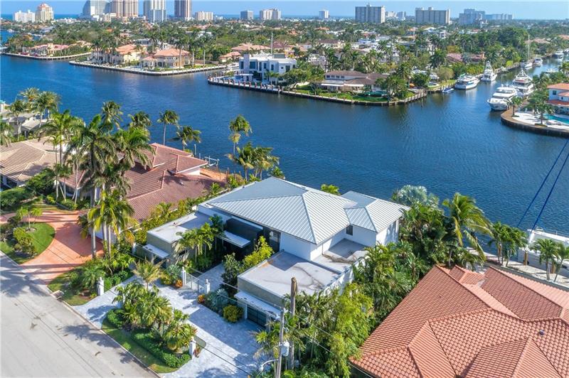 2116 Sunrise Key Blvd
