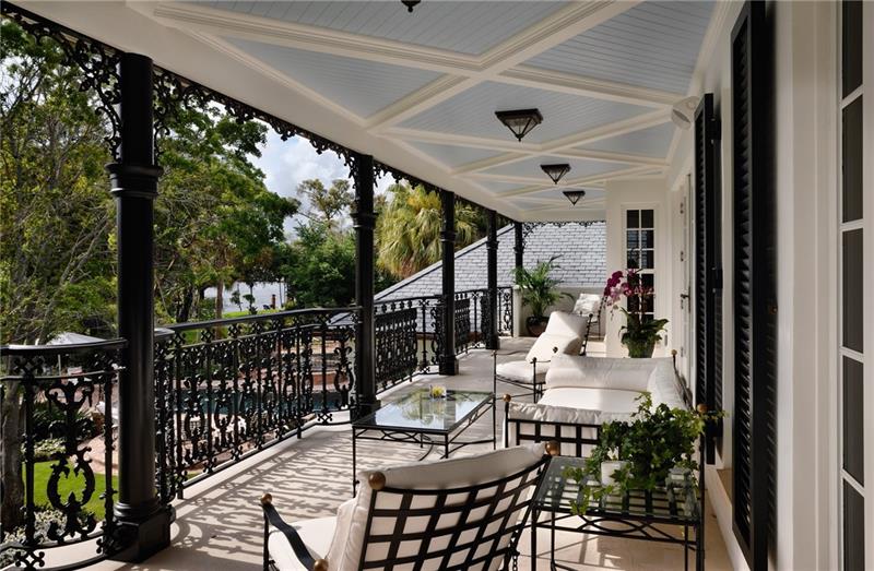 1549 Ponce De Leon Dr