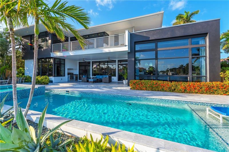 2116 Sunrise Key Blvd