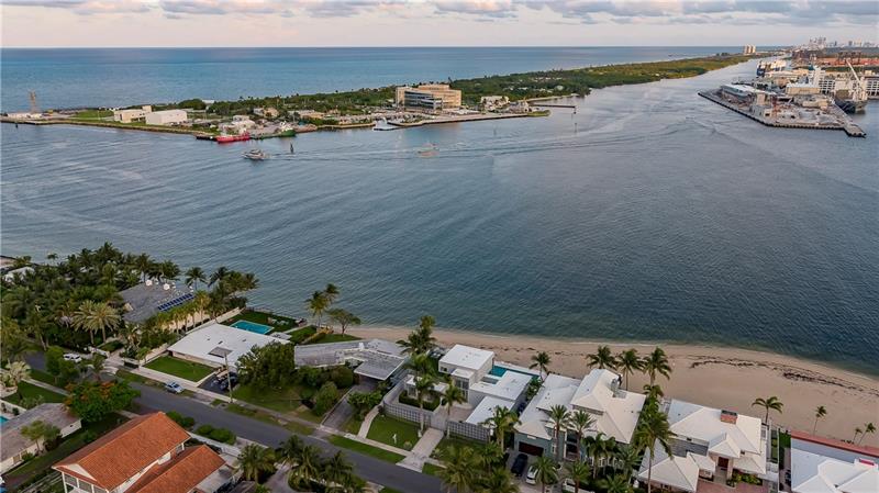 2200 Inlet Dr