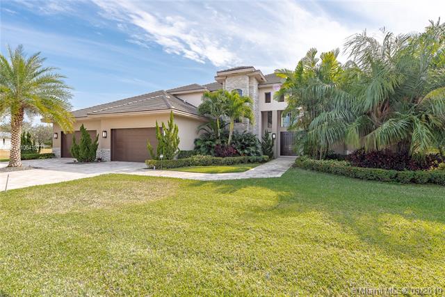 12562 Grand Oaks Dr