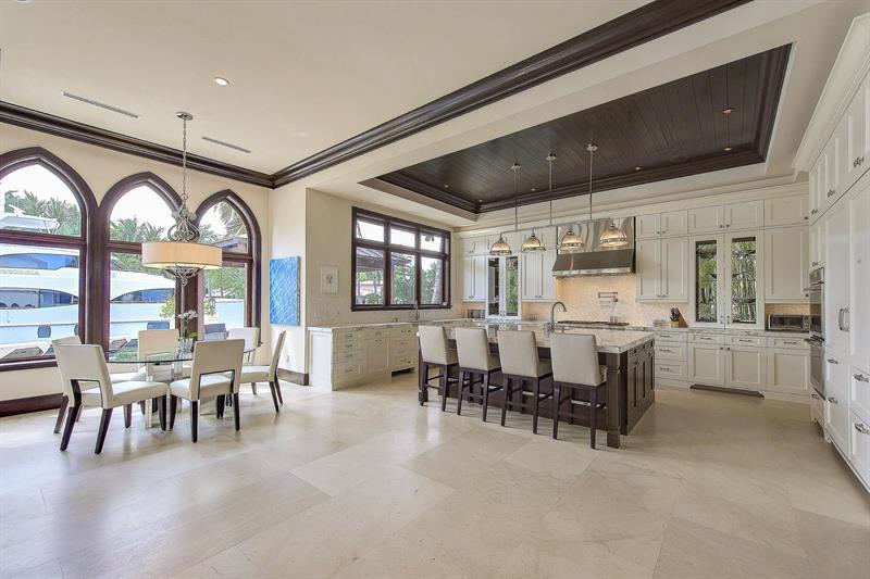 821 Solar Isle Dr