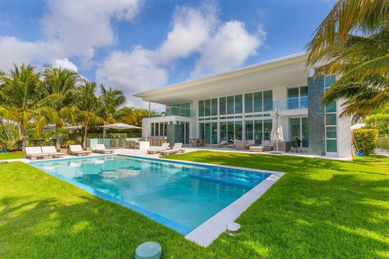 431 ALAMANDA DRIVE