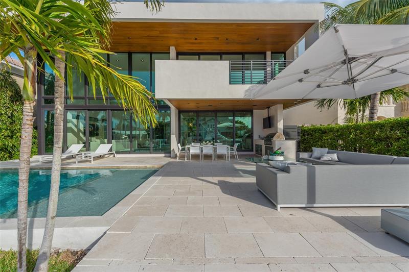 603 Solar Isle Dr