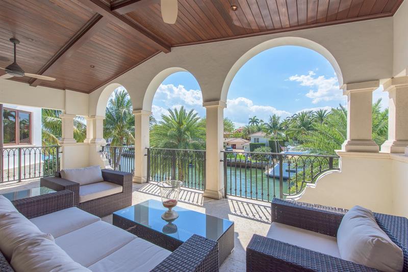 821 Solar Isle Dr
