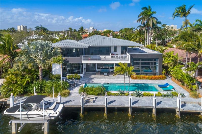 2116 Sunrise Key Blvd